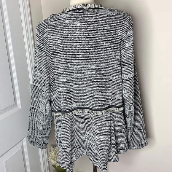 Lane Bryant | Black & White Tweed Open Blazer Jacket Size 22 - Picture 3 of 3